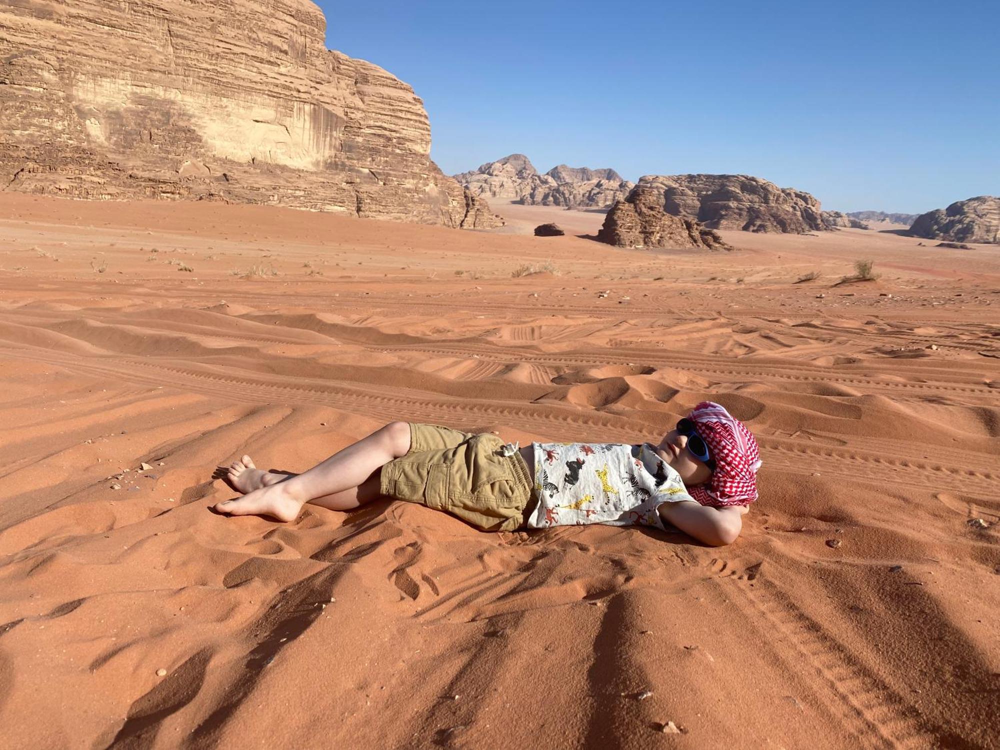 Wadi Rum Hugo Camp Екстер'єр фото